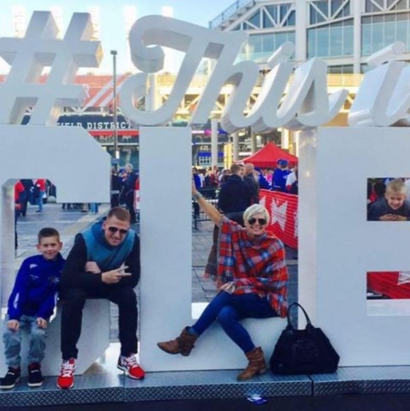 Meet your Posher, Adam - Picture 1 of 1